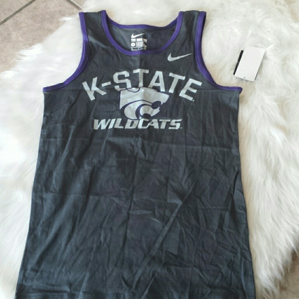 THE NIKE TEE